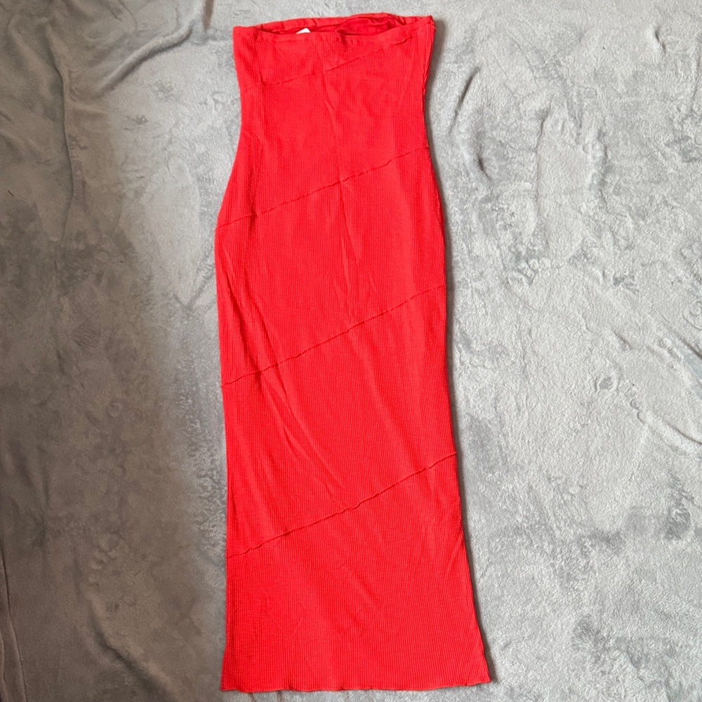 Vibrant Strapless Red Dress by PrettyGarden - Picture 3 of 3